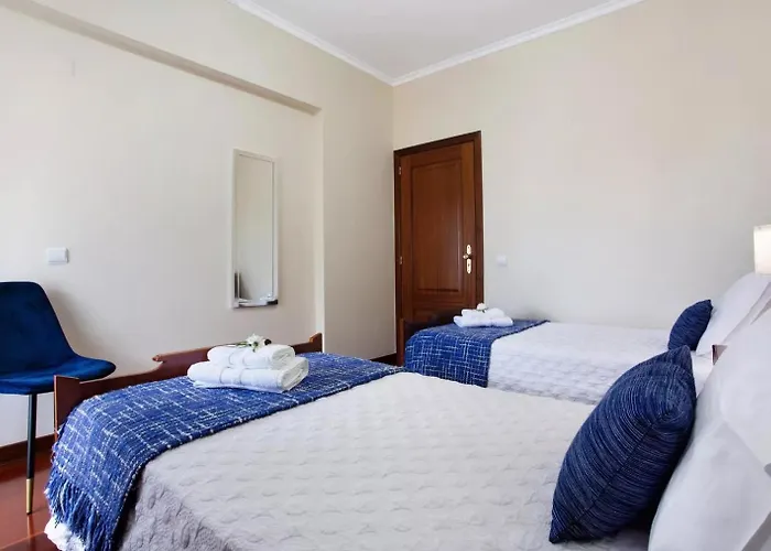 Living フンシャル